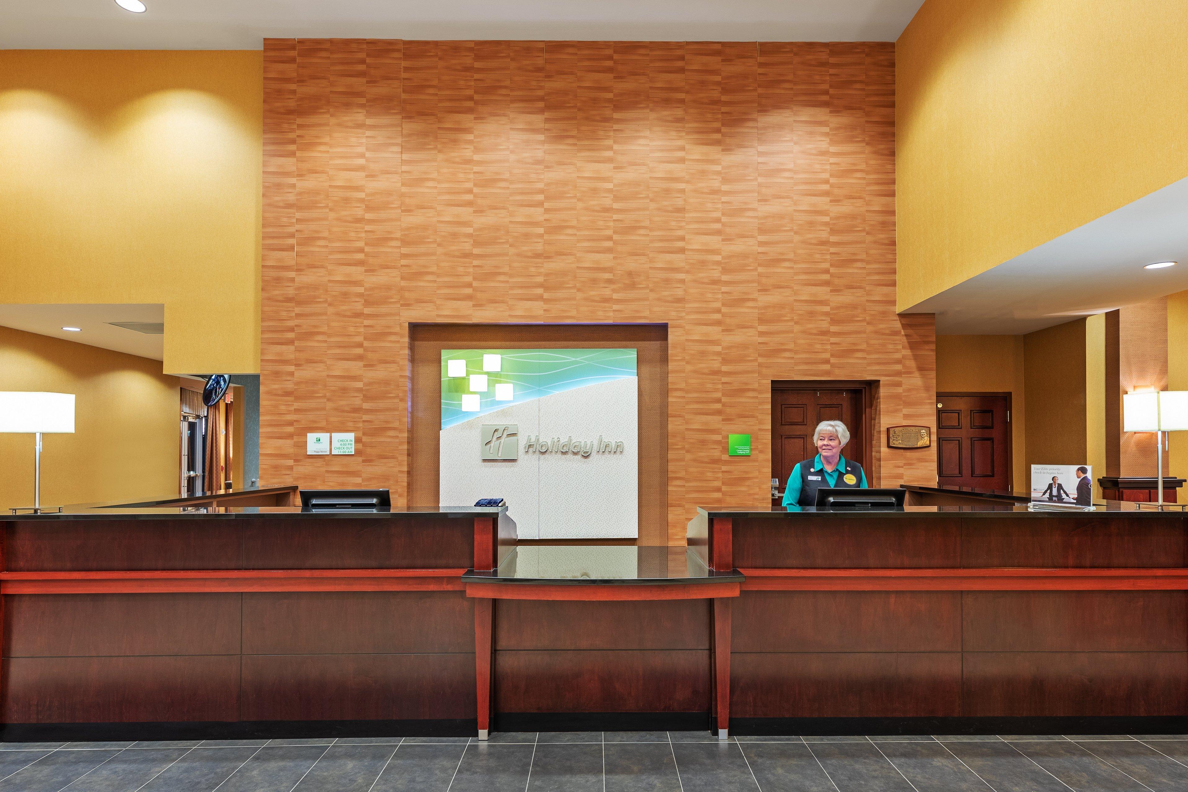 Holiday Inn Ardmore By Ihg Екстериор снимка