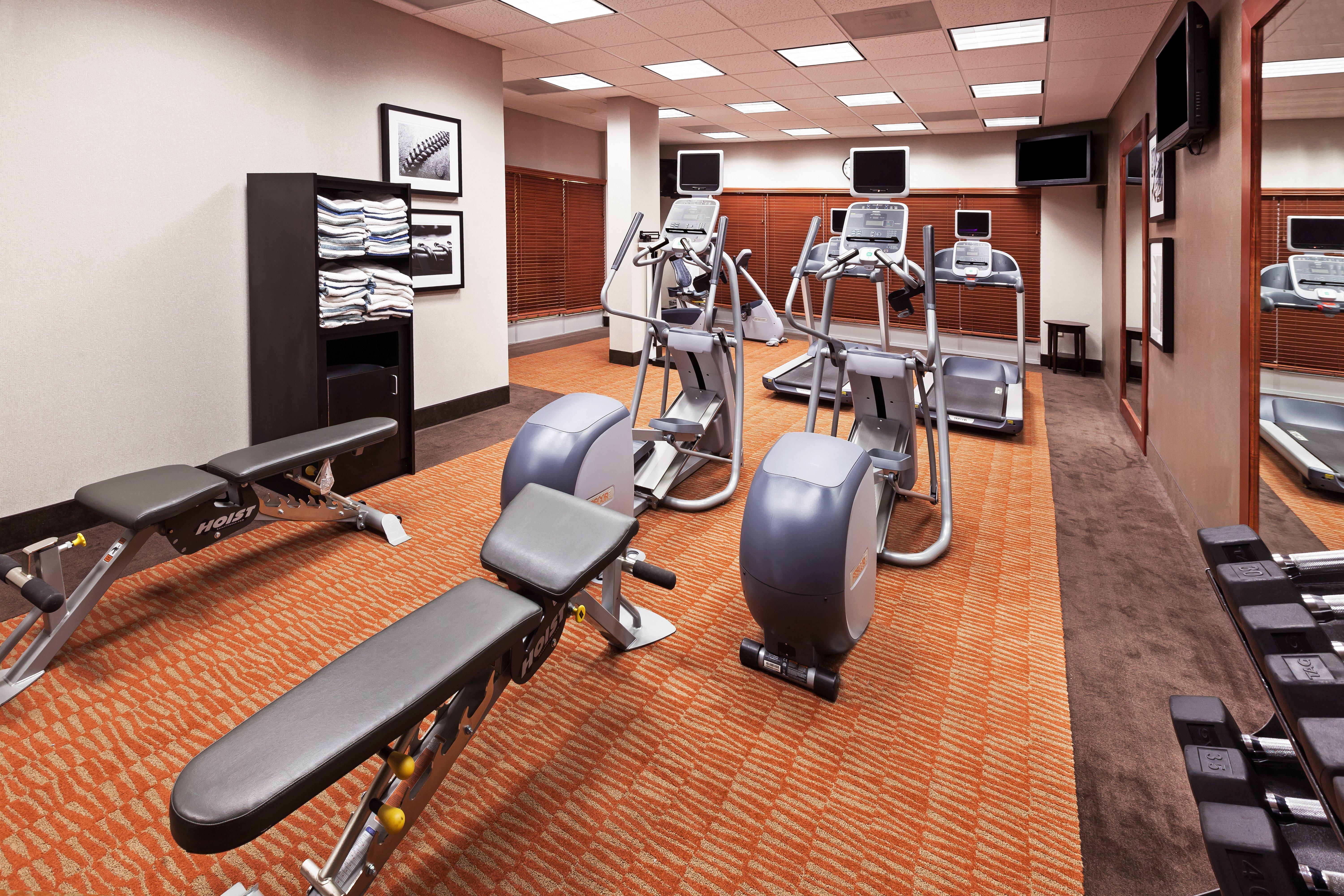 Holiday Inn Ardmore By Ihg Екстериор снимка