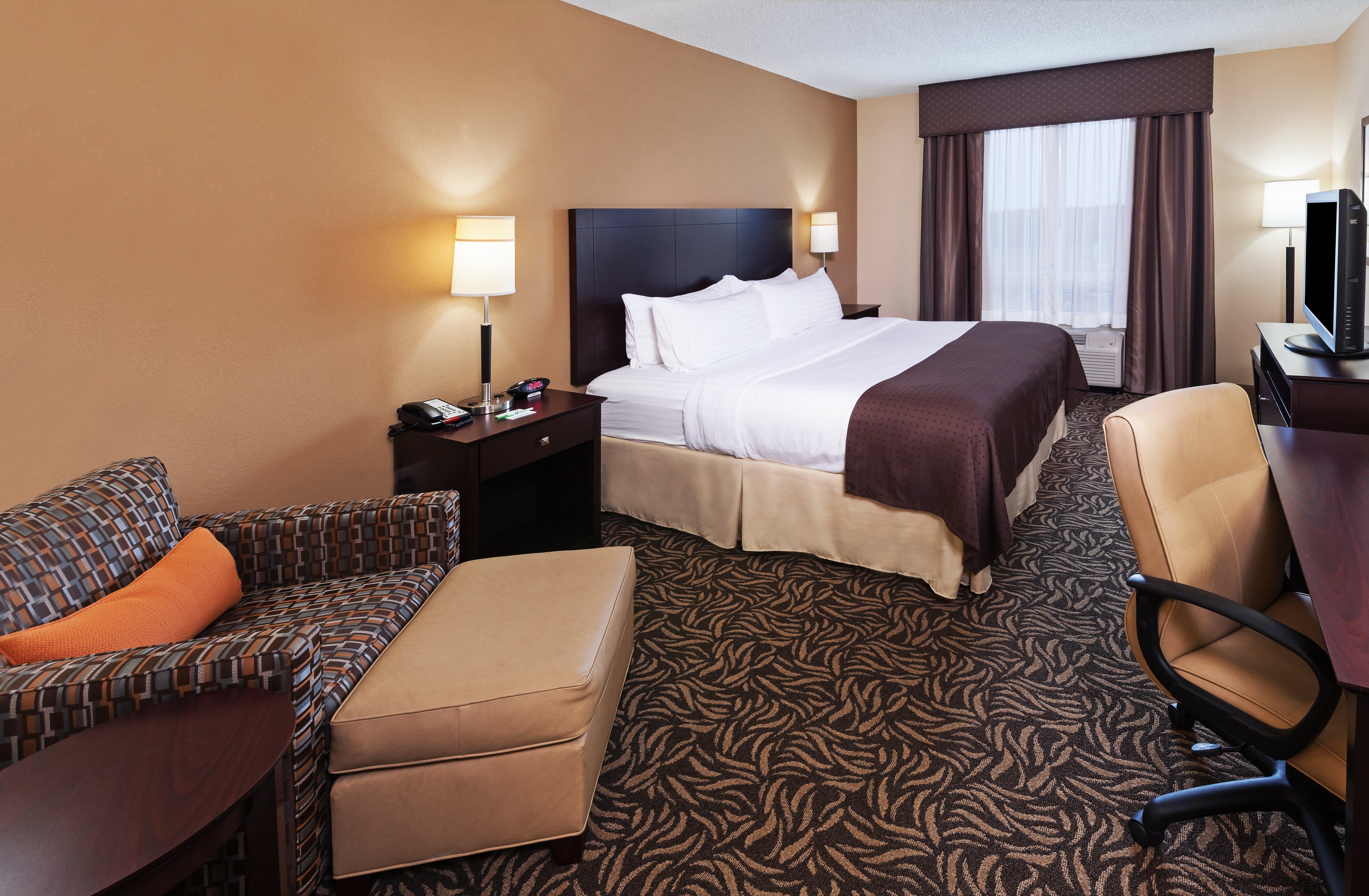 Holiday Inn Ardmore By Ihg Екстериор снимка