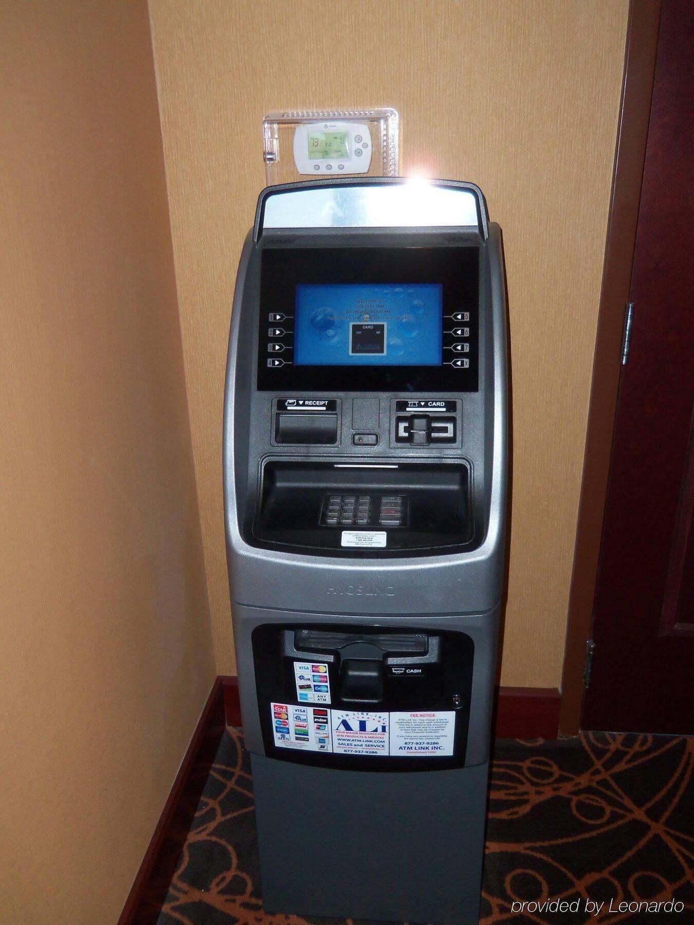 Holiday Inn Ardmore By Ihg Екстериор снимка