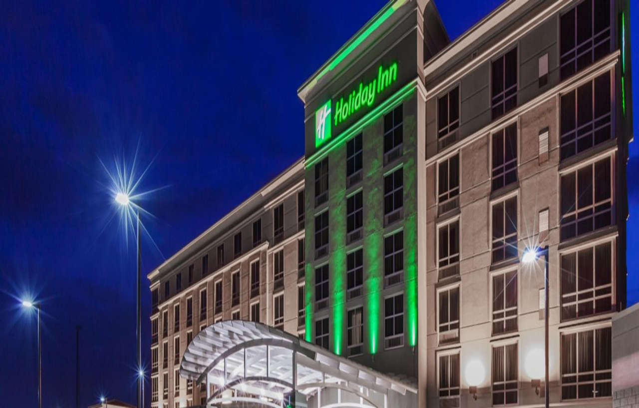 Holiday Inn Ardmore By Ihg Екстериор снимка